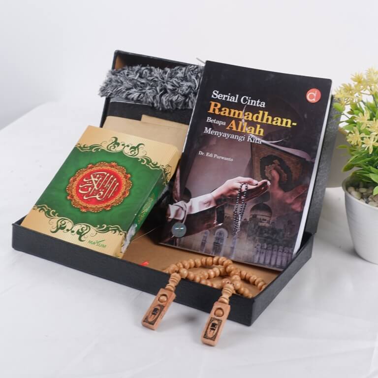 Book Hampers Ramadhan Serial Cinta Ramadan Premium