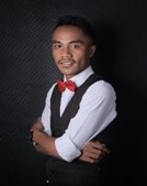 Everd Elseos Martin Utubira